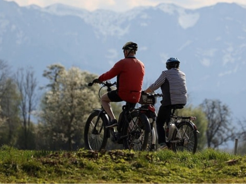 Se déplacer en toute sécurité avec son vélo électrique : que faut-il savoir ?